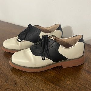 Jumping Jacks Saddle Shoes